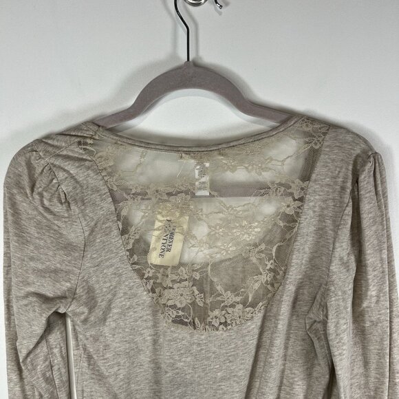 Forever 21 Lace Back Top Tan Women’s Size Large‎ NWT Long Sleeve Casual - Picture 7 of 8
